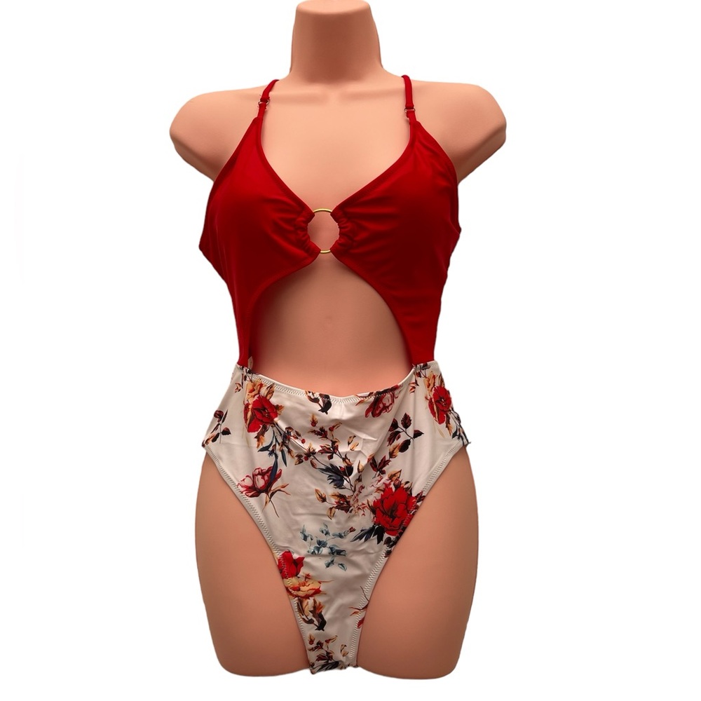 NWT Kamoni women’s one piece swimsuit size XL